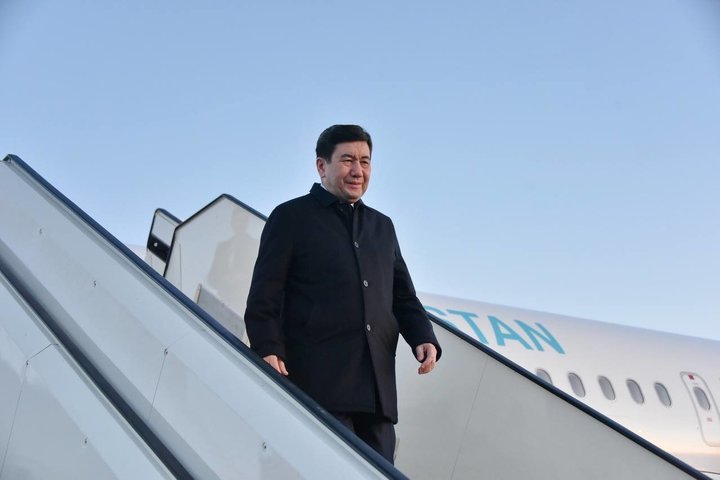 Спикер нижней палаты парламента Казахстана прибыл в Казань