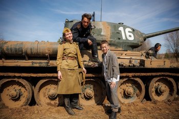 Роман Королев: «На съемочной площадке объединили поколения, и уже это — сильный воспитательный момент»