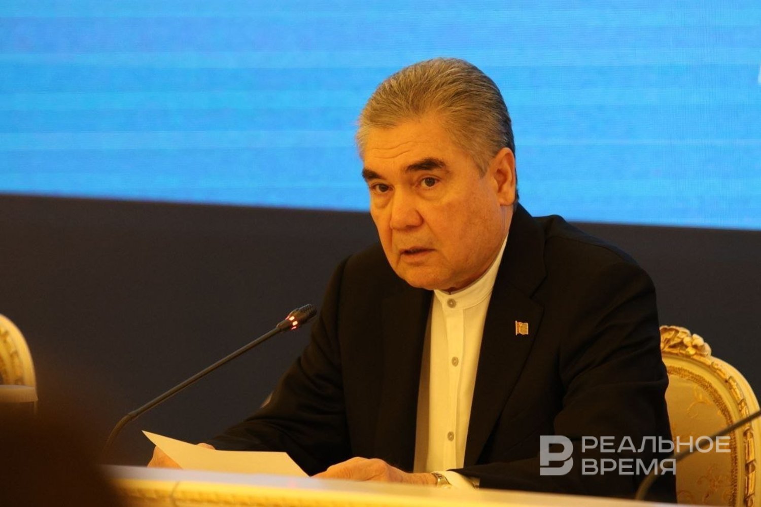 Гурбангулы Бердымухамедов предложил создать Всемирную антологию исламской поэзии