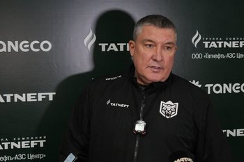 Тренер «Ак Барса» Гатиятулин ответил на критику трансферной работы клуба