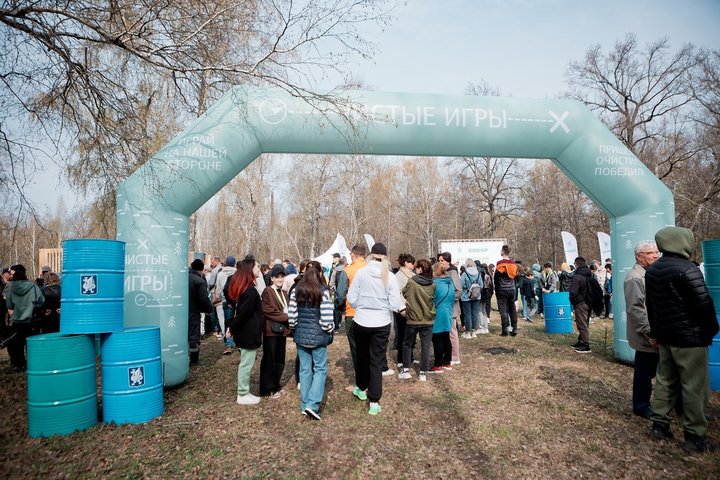 Всех желающих ждут на субботник в формате «Чистых Игр» на озере Глубокое
