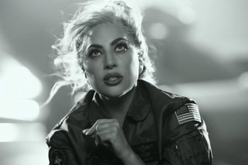 Кендрик Ламар и Леди Гага выиграли несколько «Грэмми» на церемонии 2026 года