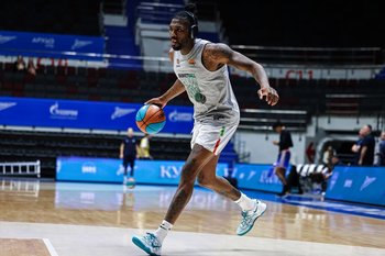 Сегодня УНИКС сразится с «Зенитом» и своим экс-игроком Ненадом Димитриевичем