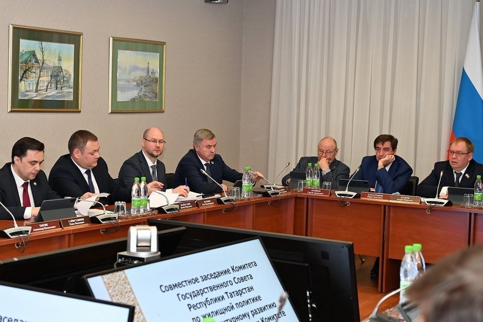 Фарит Ханифов: «Электрический транспорт немножко «просел»