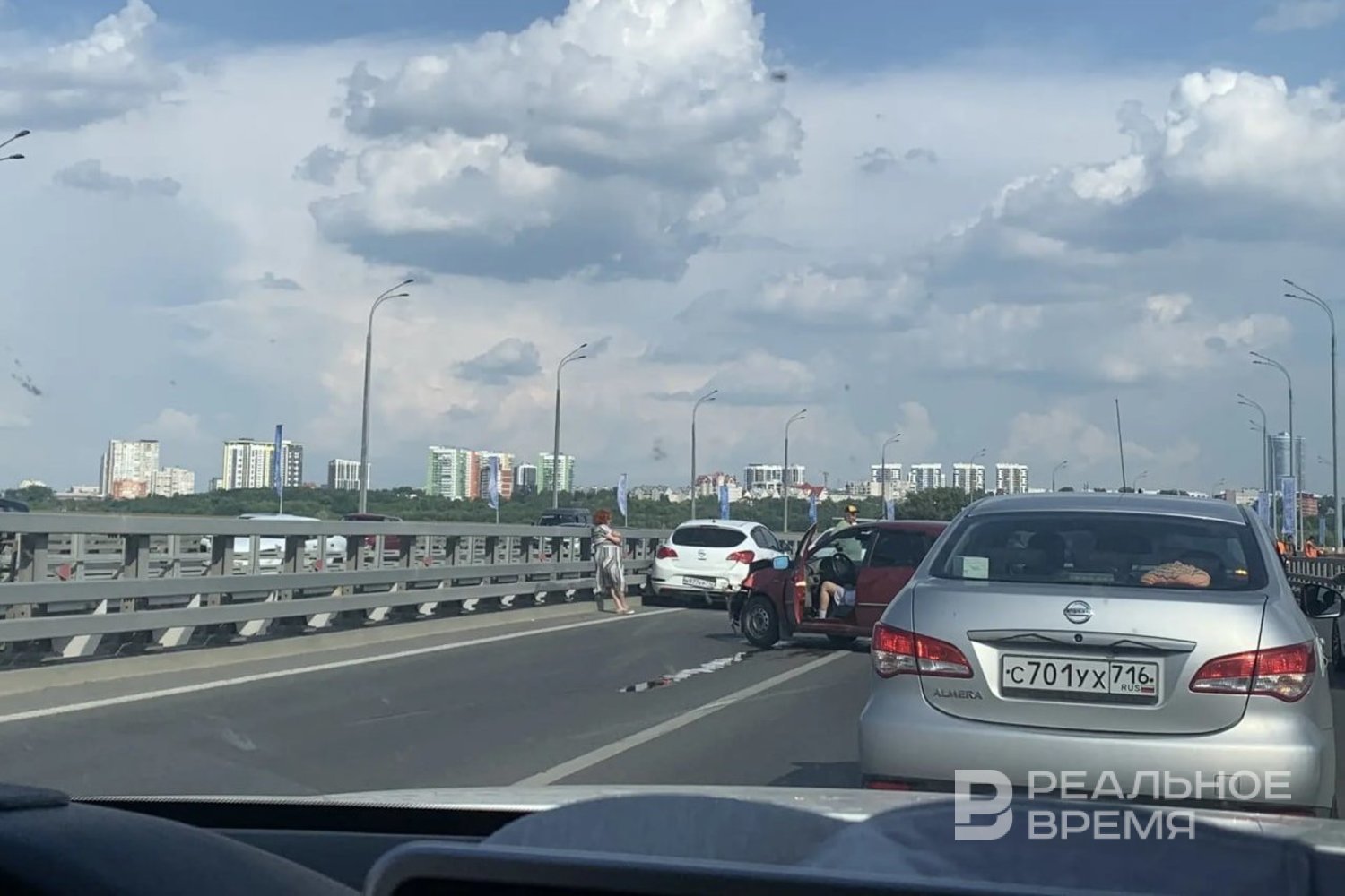 Массовое ДТП на Миллениуме парализовало движение в сторону центра Казани