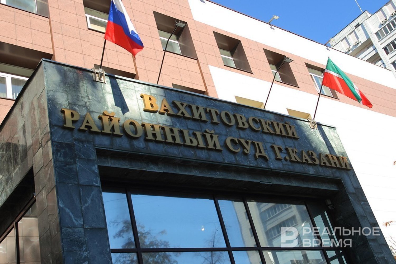 Сооснователь сети «МЭЛТ» Баязитов* снова пойдет под суд — за мат в процессе