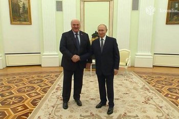 Президент Беларуси Лукашенко осудил удары БПЛА по резиденции Путина