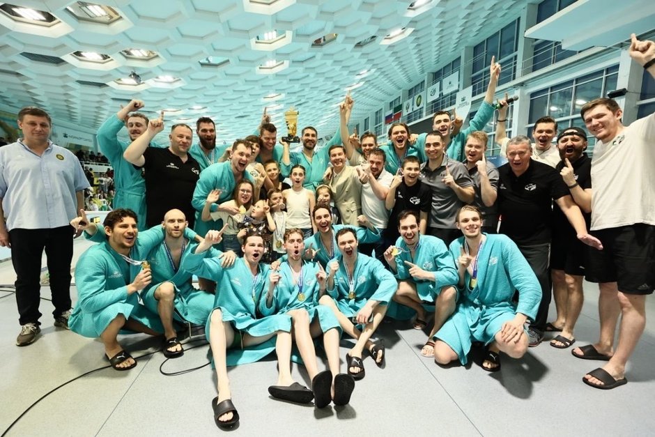 «КОС-Синтез» выиграл первый трофей в сезоне