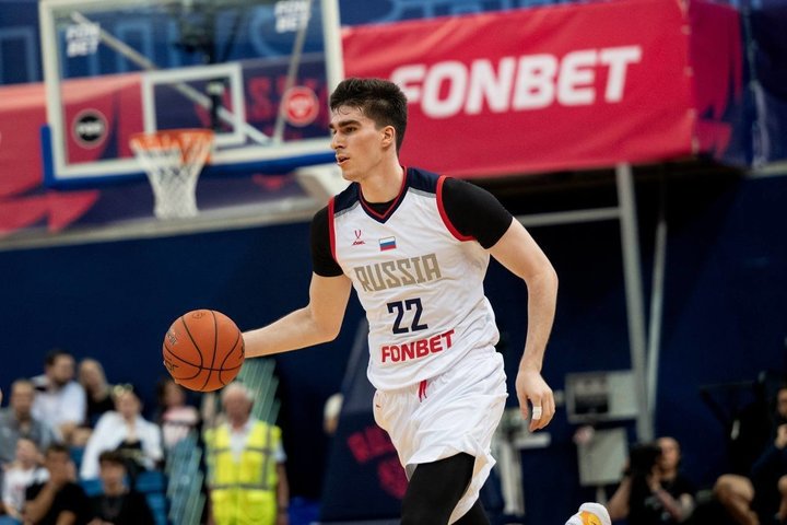 Игрок УНИКСа проведет матч в Египте в составе сборной России по баскетболу
