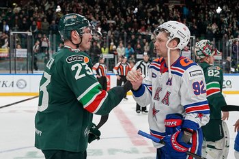 Агент Кузнецова объявил о возвращении форварда в НХЛ после отказа «Ак Барса»