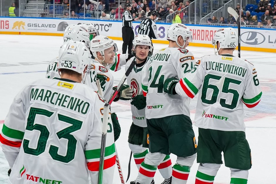 Барабанов вышел из спячки, Гатиятулин подловил Галлана, а Арефьев — вне игры