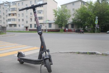 «Владельцы должны осознать свою ответственность на дороге»: в России ужесточат контроль за электросамокатами