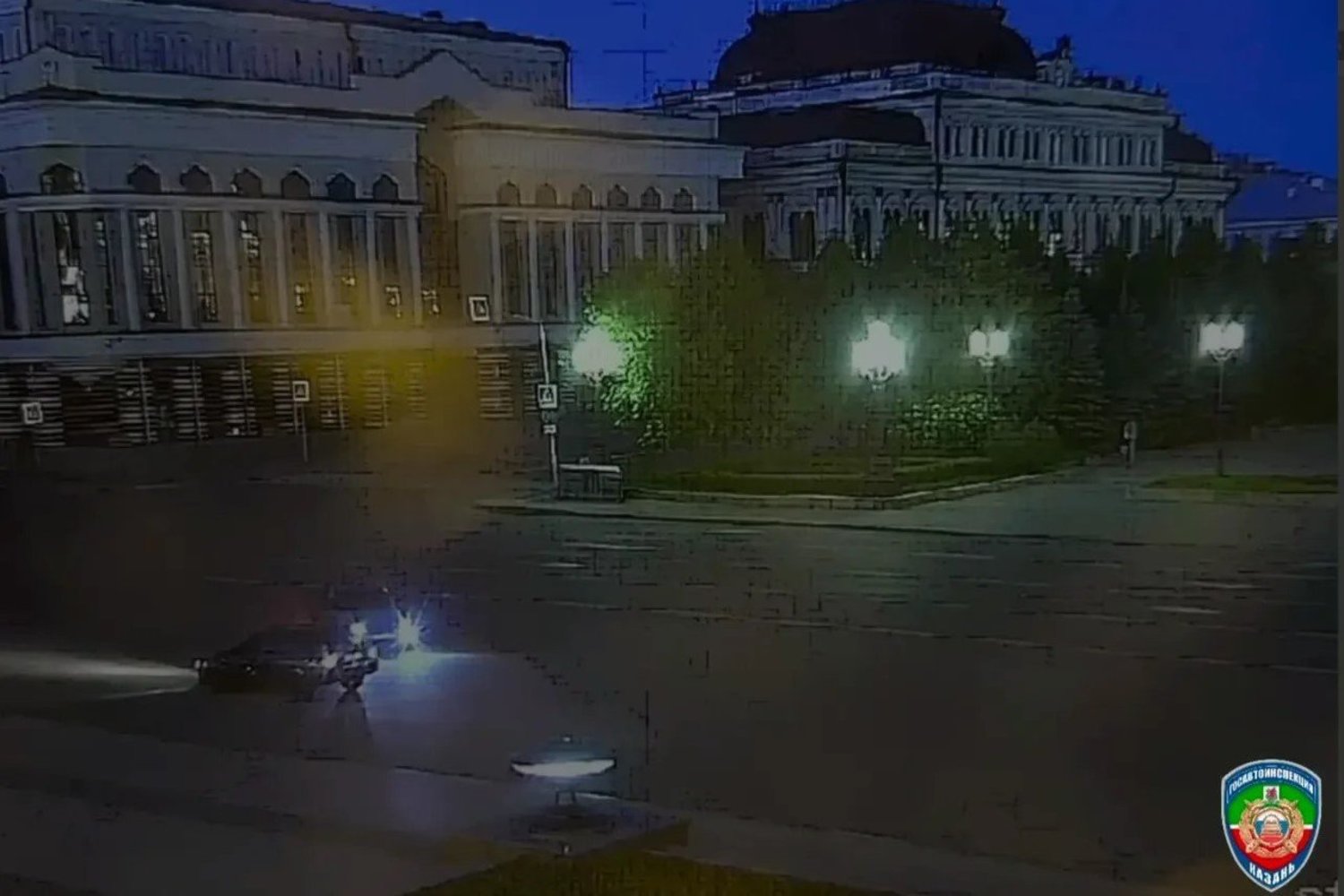 В Казани привлекли к ответственности четырех водителей, устроивших гонку на площади Свободы