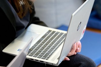 МВД ввело обязательную идентификацию через «Госуслуги» для электронных обращений