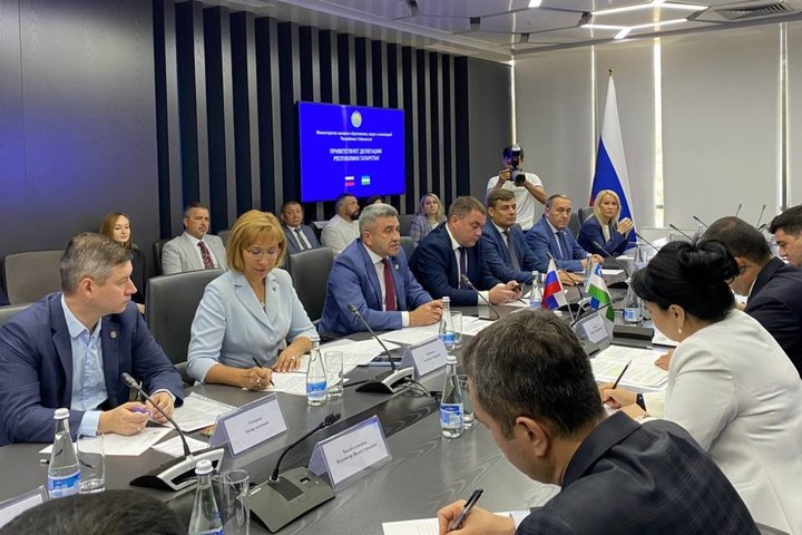 Минстрой Татарстана отправился в Узбекистан для привлечения на работу выпускников местных учебных заведений