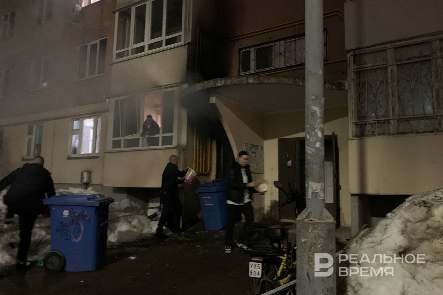 В Казани в доме на ул. Абсалямова произошел пожар