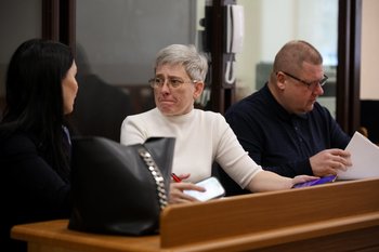 Контакт с присяжной и чужое фото: суд Казани объявил замечания адвокату и прокурорам по делу бригады Джамая