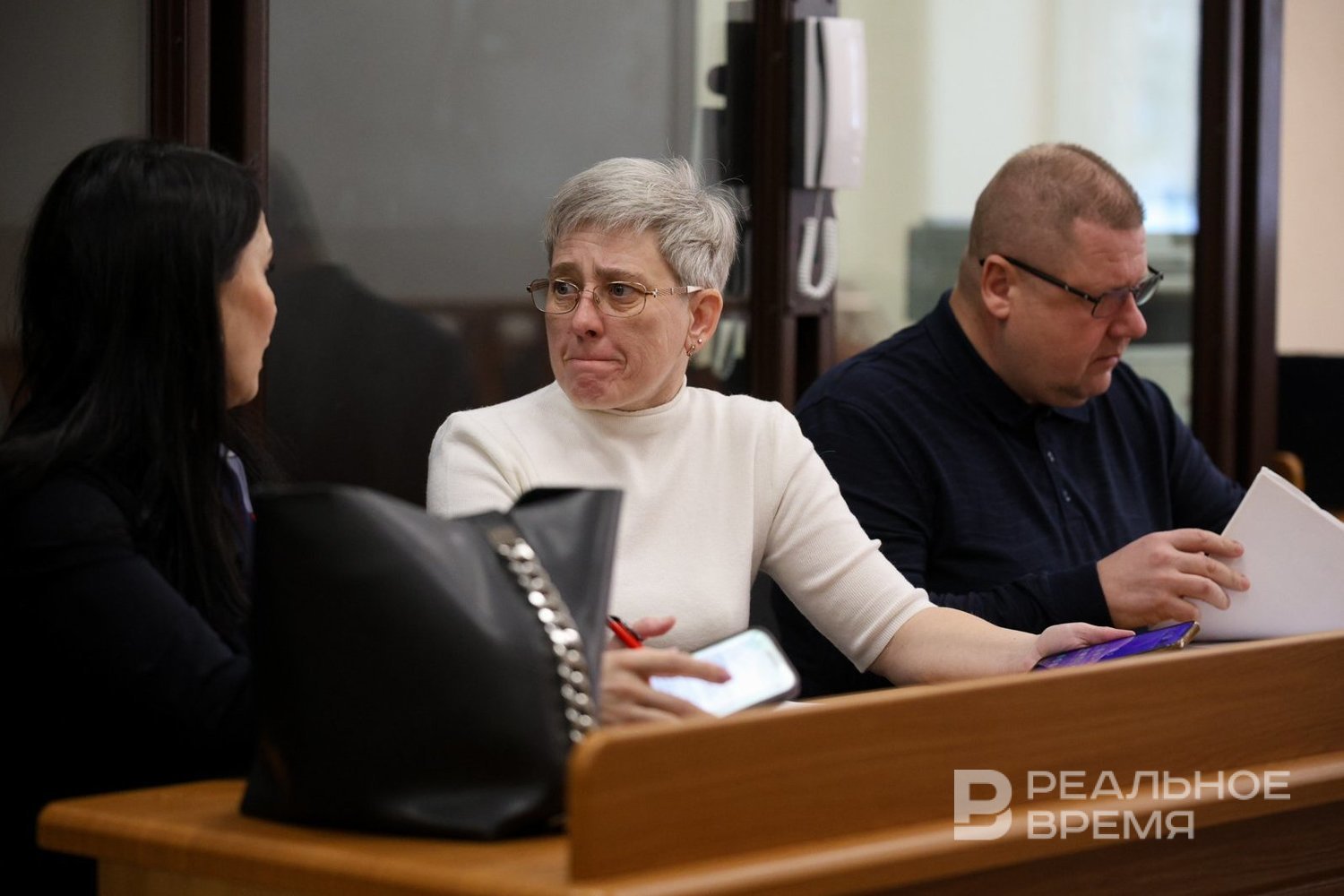 Контакт с присяжной и чужое фото: суд Казани объявил замечания адвокату и прокурорам по делу бригады Джамая