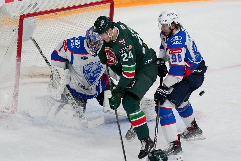 «Ак Барс» сыграет с «Ладой» в матче КХЛ, гости не побеждают в Казани 10 лет