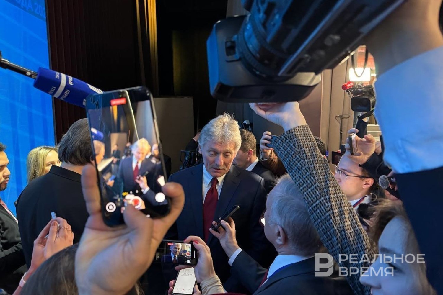 Песков: Владимир Путин проведет прямую линию с пресс-конференцией до конца года