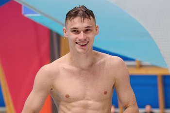 Татарстанский прыгун в воду Шлейхер второй раз подряд стал чемпионом России