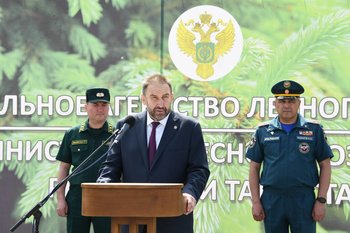 Песошин: «Экологическая безопасность республики находится в надежных руках»