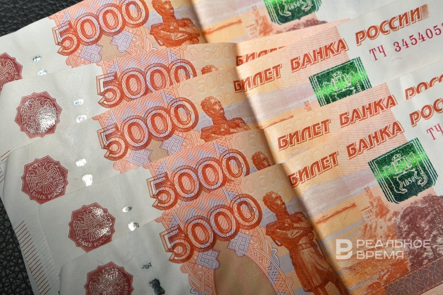Дефицит федерального бюджета России вырос на 1 трлн рублей по итогам января-февраля 2026-го