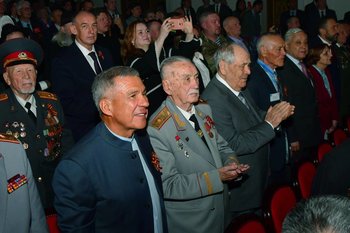 В Татарстане наградили ветеранов войны, тружеников тыла и участников СВО