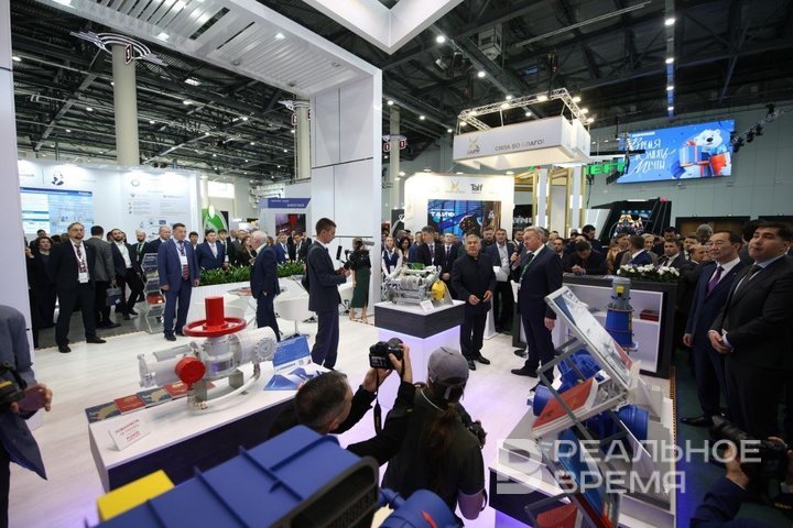 Татарстанский нефтегазохимический форум уже собрал около 5 тысяч посетителей