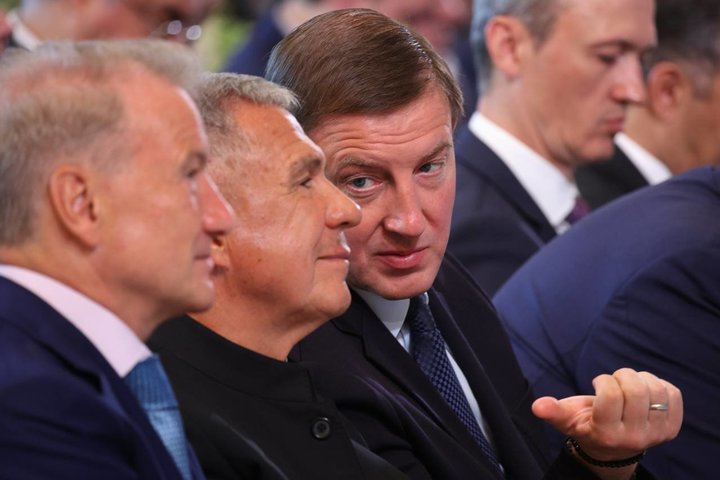 Минниханов принял участие в Международной экологической конференции на Алтае