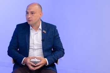 Татарстанский депутат призвал отменить мастер-класс Ирины Хакамады в Казани