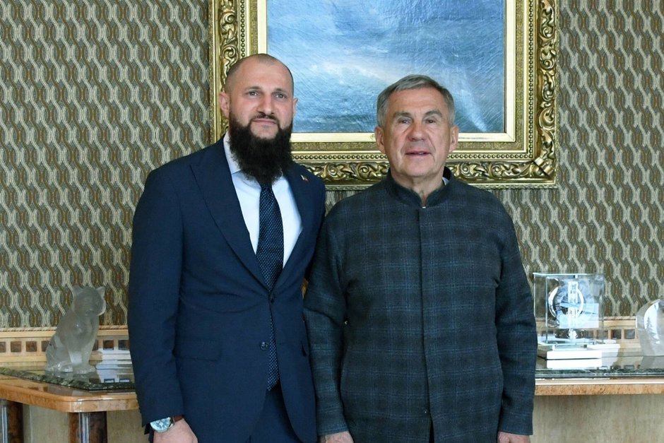 Минниханов встретился с новым главой представительства Чечни в Татарстане