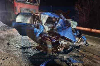 Пассажирка «Лады» погибла при столкновении легковушки с трактором в Елабужском районе