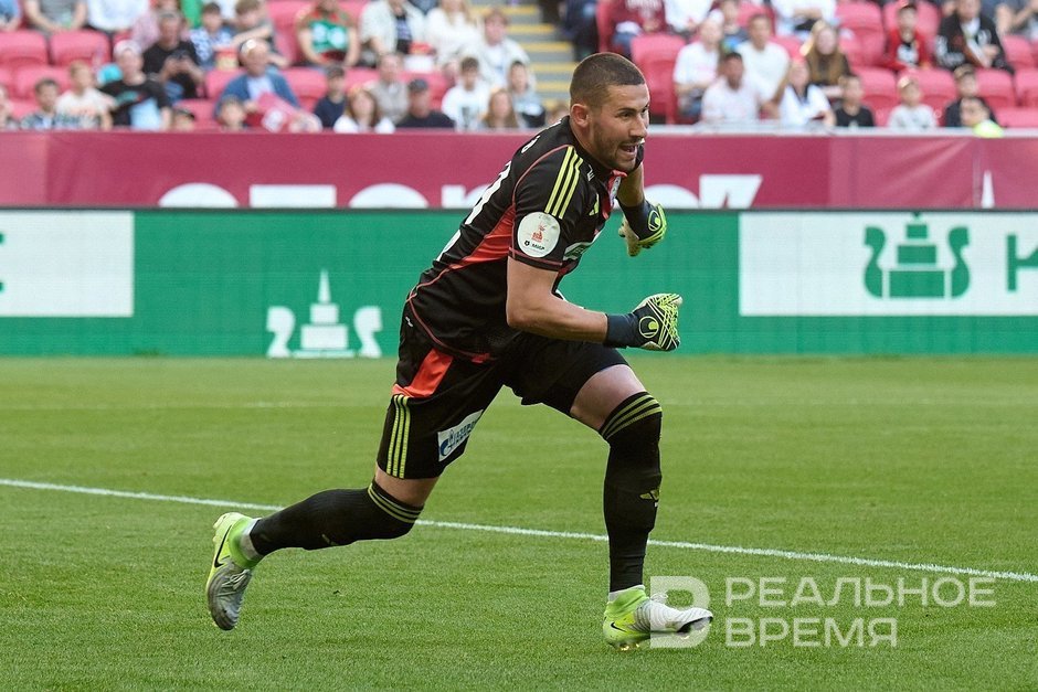 Вратаря "Оренбурга" назвали Шреком после победы над "Рубином"