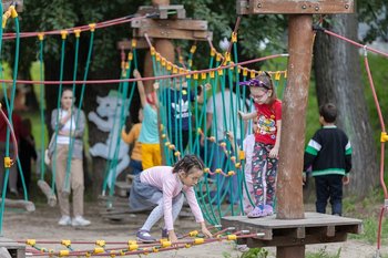 В Татарстане зарегистрировали более 32 тыс. новорожденных и 22 тыс. браков в 2024 году