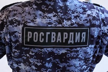 В Казани росгвардейцы задержали рецидивистку, совершившую кражи в торговом центре