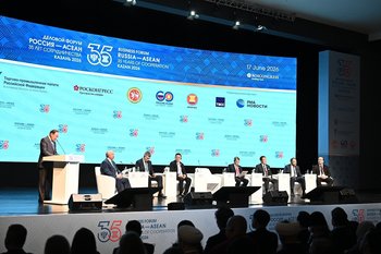 Россия хочет выйти на онлайн-рынки АСЕАН и заключить долгосрочные контракты на поставки энергоресурсов