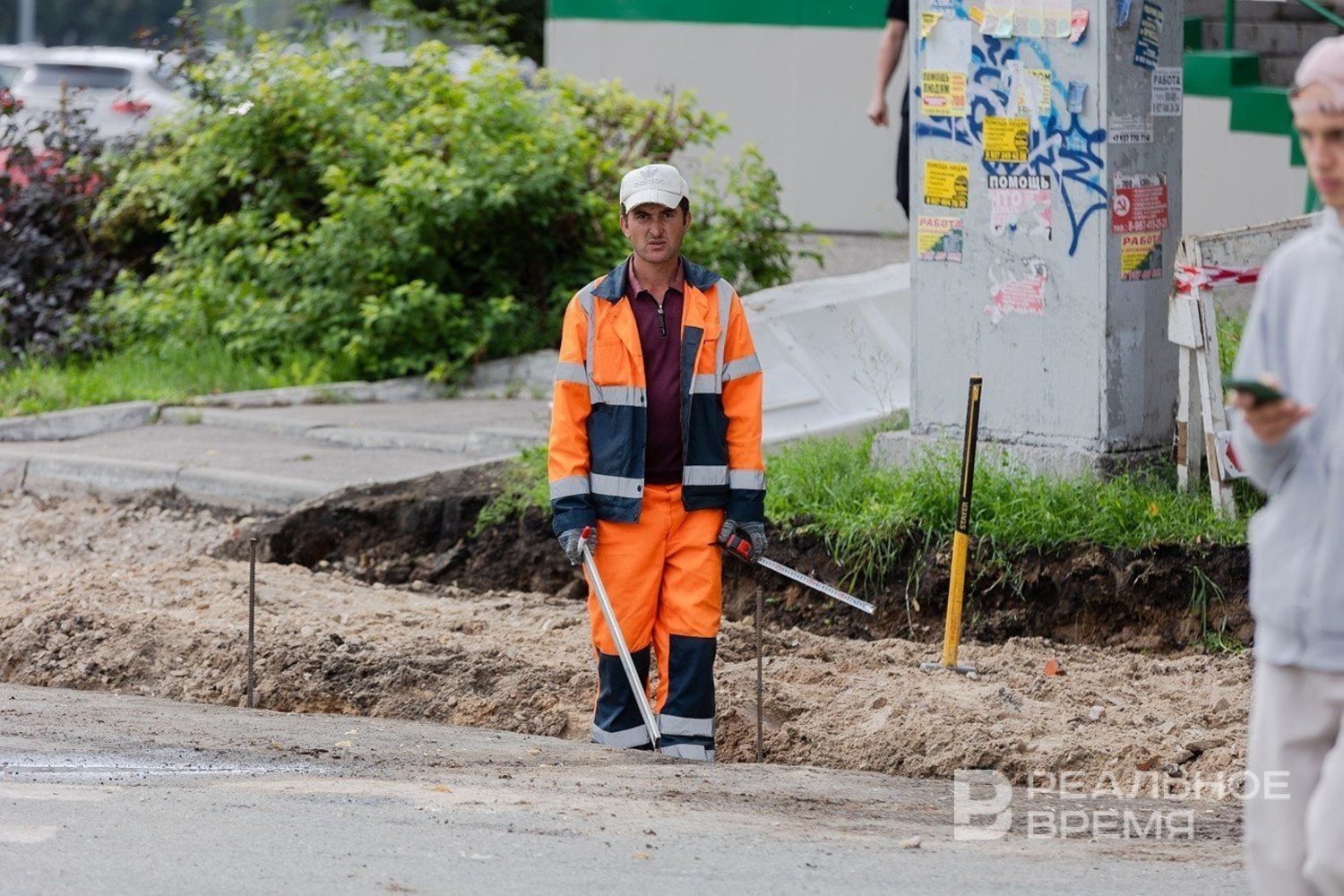 В Госдуме предложили запретить мигрантам переводить за границу суммы больше их зарплаты