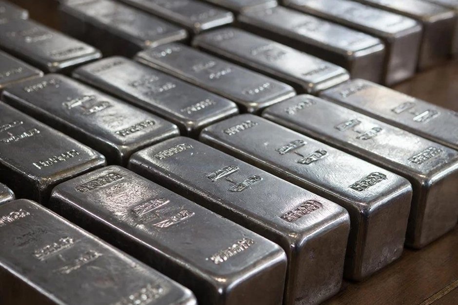 Цена серебра на Comex превысила $90 за унцию