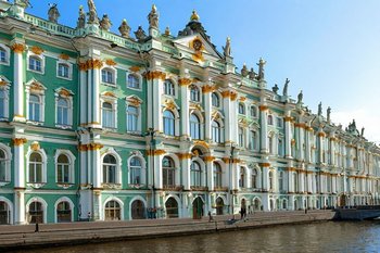 Музеи России привлекли рекордные 2 миллиона туристов за каникулы