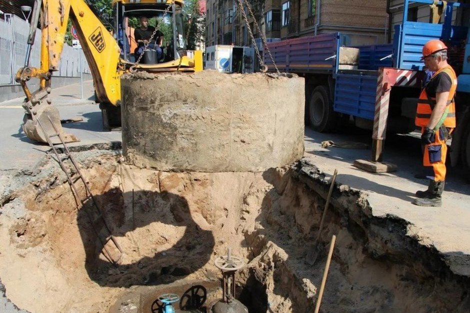 В Казани на Щапова началась замена аварийного водопровода 1958 года постройки
