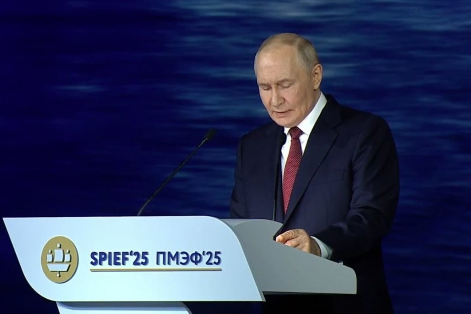 Путин дал поручения правительству по итогам наблюдательного совета платформы 