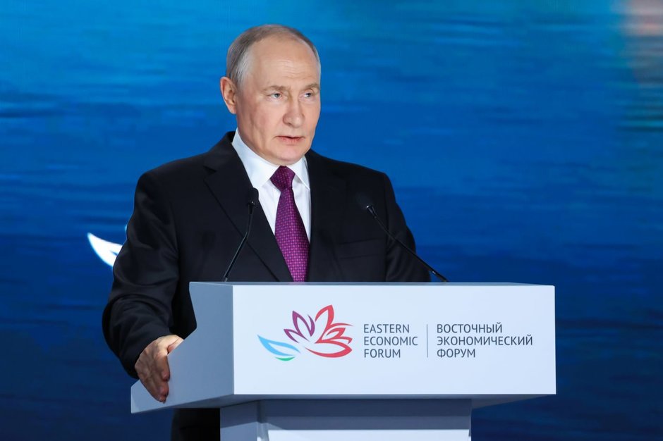 Путин объяснил причины снижения инвестиций в России