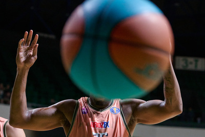 FIBA рекомендовала рассмотреть допуск российских баскетболистов на Олимпиаду-2028