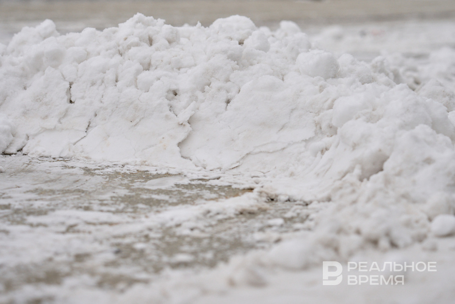 За прошедшие сутки с улиц Казани вывезли 6,6 тыс. тонн снега