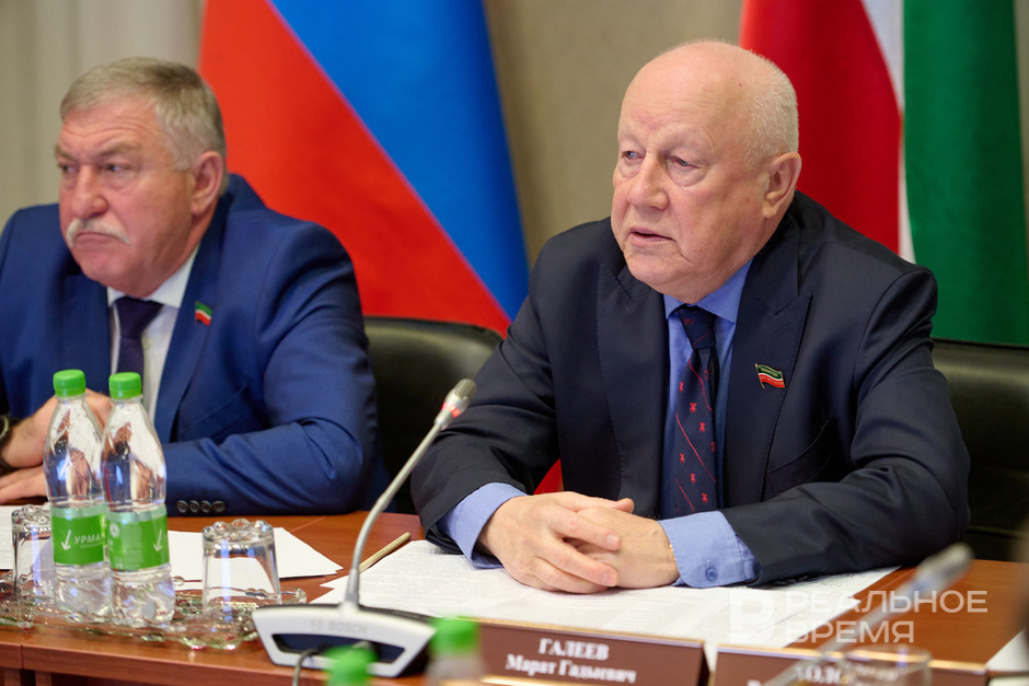 Если снизить ключевую ставку — деньги уйдут из банков и разгонят инфляцию