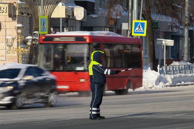 В ГИБДД Татарстана призвали водителей не садиться за руль из-за метели