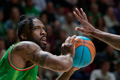 УНИКС одержал седьмую победу над «Нижним Новгородом» в Единой лиге ВТБ