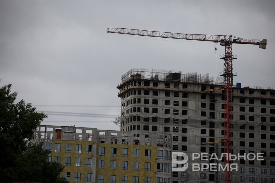 Почти 8% строящегося жилья в Татарстане возводится с задержкой