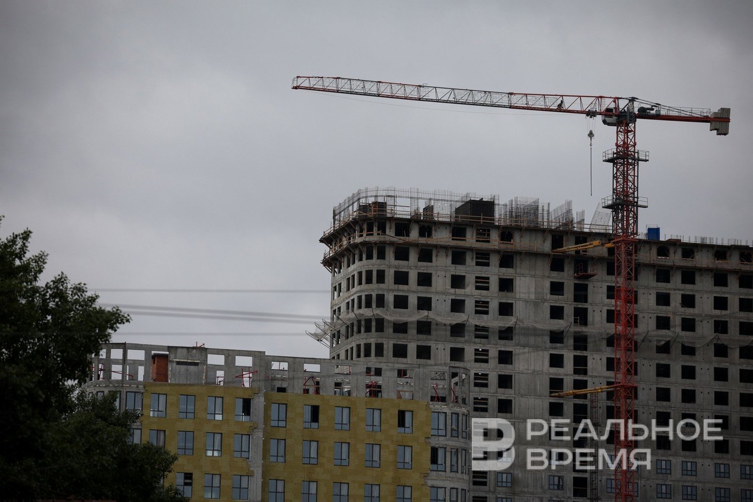 Почти 8% строящегося жилья в Татарстане возводится с задержкой